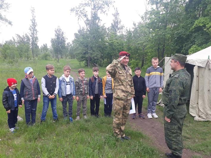 Липецкие росгвардейцы провели детский спортивный конкурс «Стань мужчиной»