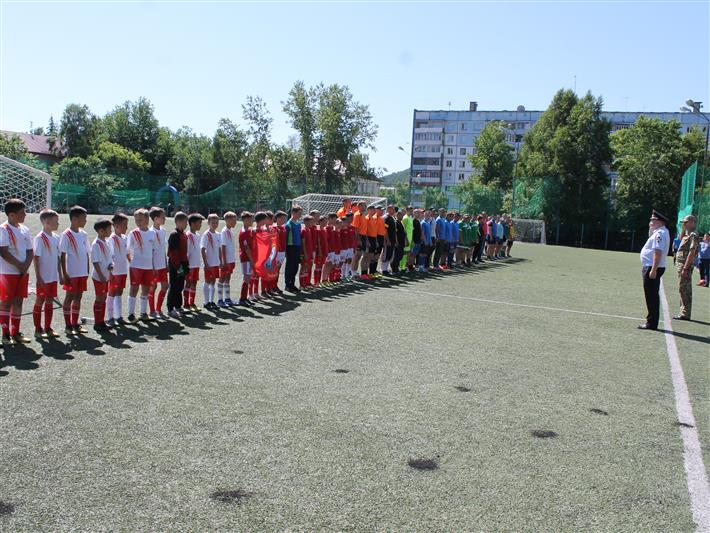 В Горно-Алтайске прошел футбольный турнир памяти погибших сотрудников СОБР