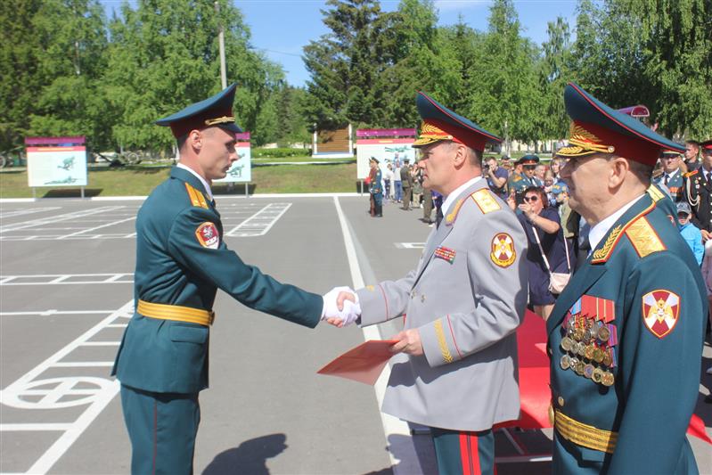 33-й выпуск офицеров состоялся в Пермском военном институте Росгвардии