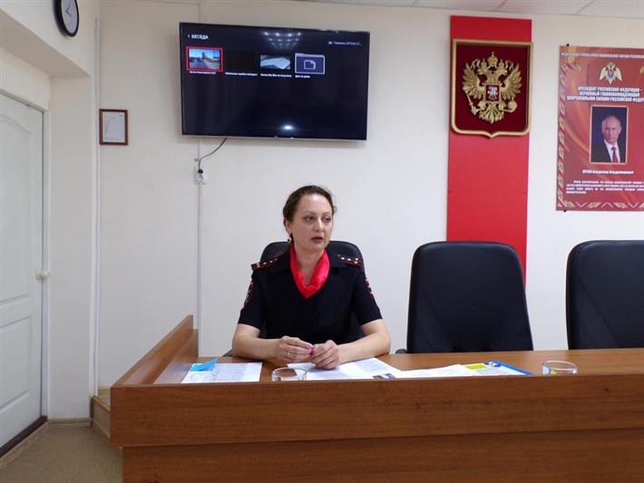 Курганские росгвардейцы встретились с инспектором пропаганды безопасности дорожного движения