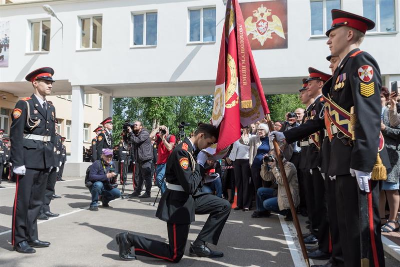 Прощание со Знаменем 