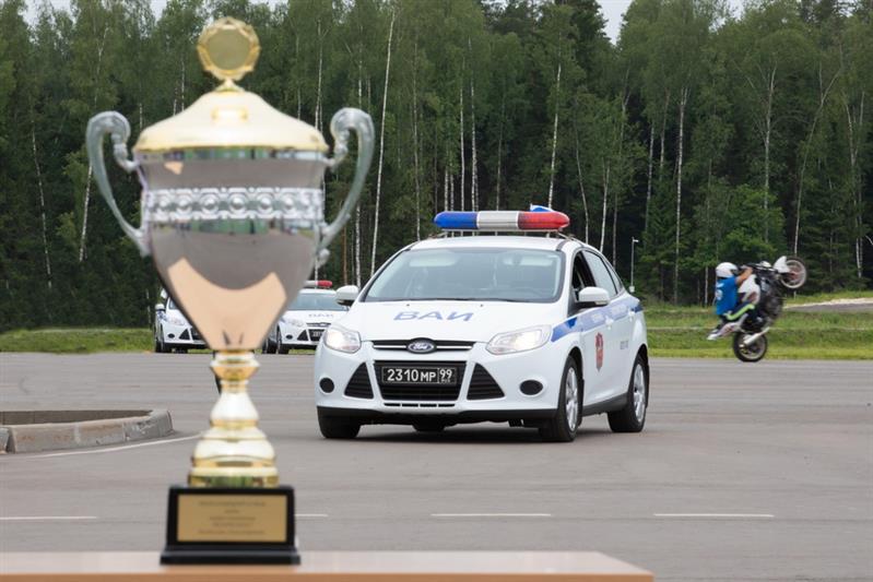 Всеармейский конкурс «Дорожный патруль»