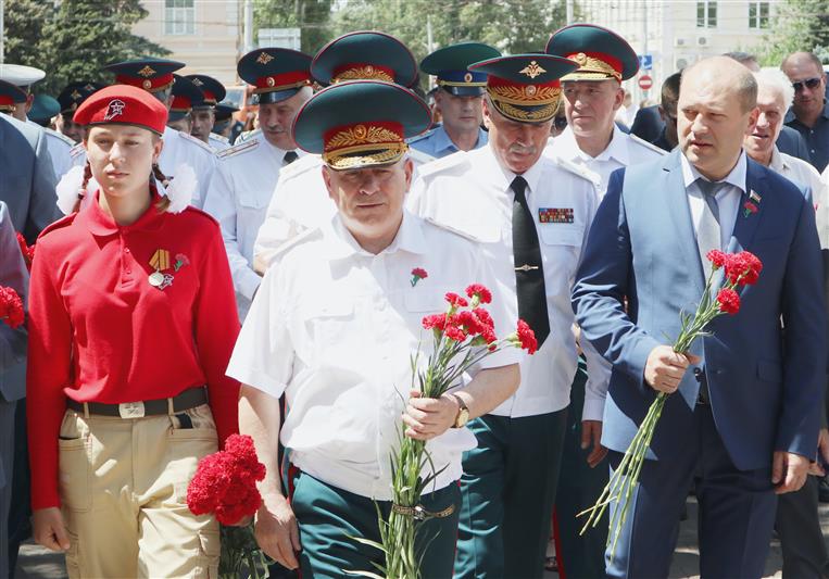 Память павших в Великую Отечественную войну почтили в Ростовской области 