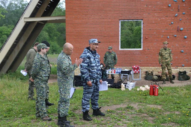 Взрывотехники уфимских спецподразделений Росгвардии провели занятия для сотрудников регионального управления СК (фото, видео)