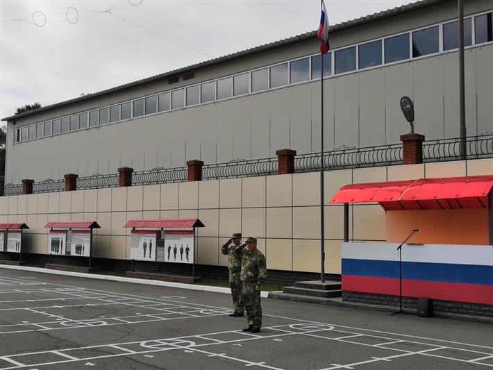 В приморском управлении Росгвардии прошел праздничный концерт ко Дню России 