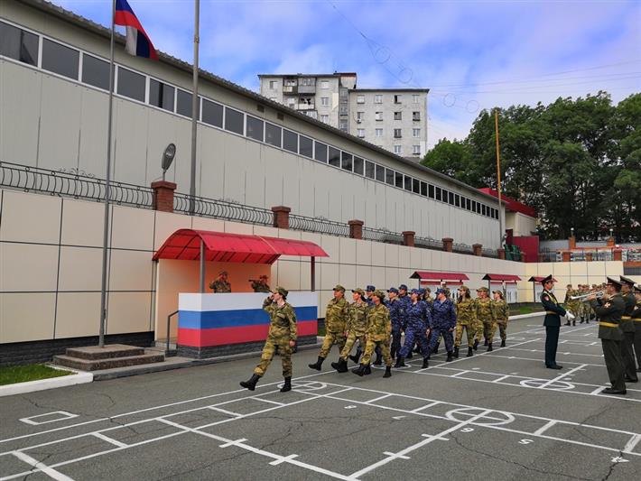 В приморском управлении Росгвардии прошел праздничный концерт ко Дню России 