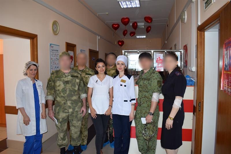 Дагестанские росгвардейцы присоединились к донорской акции 