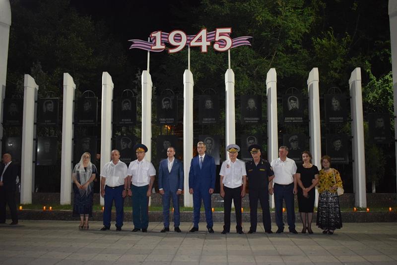 В Дагестане росгвардейцы приняли участие в акции «Свеча памяти»