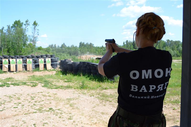 Новгородские росгвардейцы успешно выступили на межведомственном чемпионате по стрельбе 