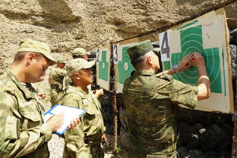 Турнир по стрельбе из пистолета в рамках спартакиады в честь 20-летия Объединенной группировки войск (сил) на Северном Кавказе прошел в Чеченской Республике