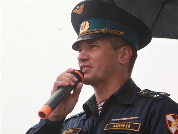 Военнослужащие авиационной эскадрильи иркутской Росгвардии провели для детей грандиозное мероприятие, посвященное Дню защиты детей 