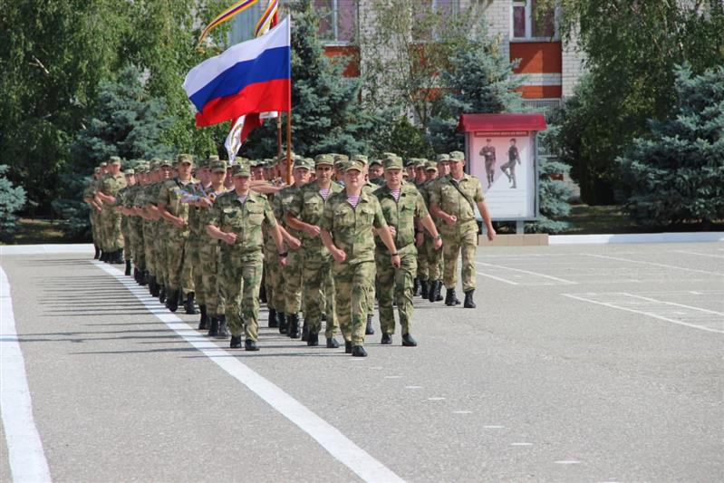 Торжества по случаю Дня России прошли в воинских частях грозненского соединения Росгвардии 