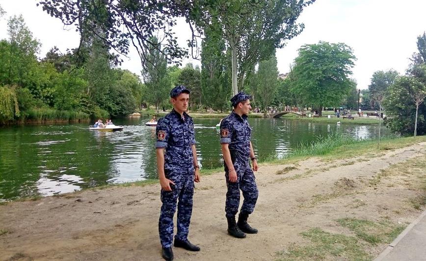 Росгвардейцы обеспечили правопорядок во время проведения праздничных мероприятий, посвященных Дню Симферополя