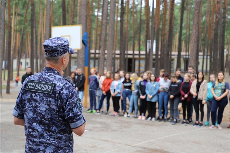 Росгвардейцы «прокачали» лето для ребят, отдыхающих в лагере в Рязанской области