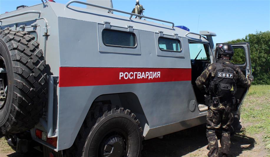 В Воронеже офицер СОБР пресек факт вождения автомобиля в нетрезвом виде 