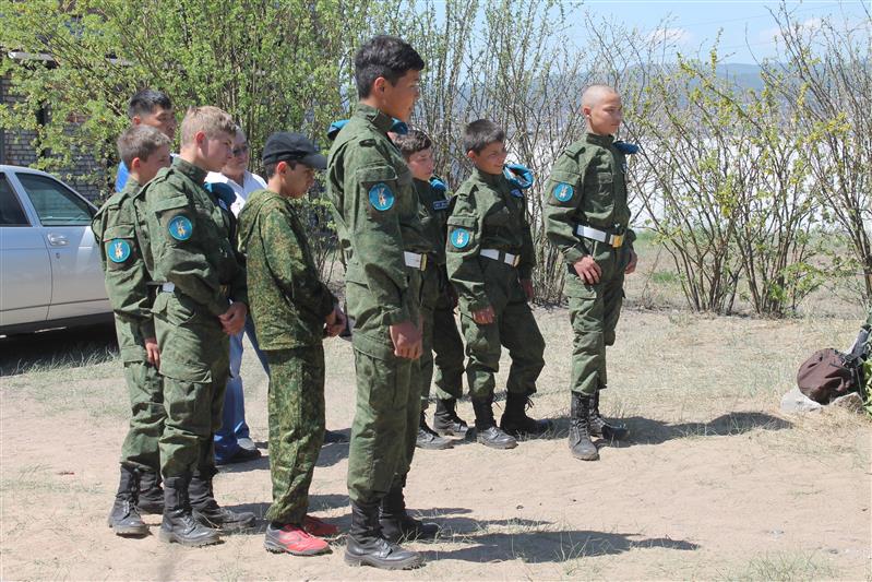 Спецподразделения Росгвардии в Улан-Удэ открыли свои двери для юных гостей 
