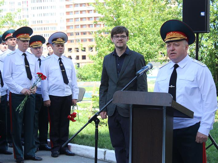 В Новосибирске открыта мемориальная доска Герою России генерал-полковнику Игорю Груднову 