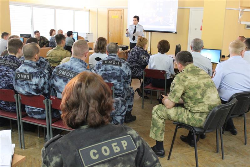 Вопросы организации морально-психологической подготовки росгвардейцев обсудили в Самаре