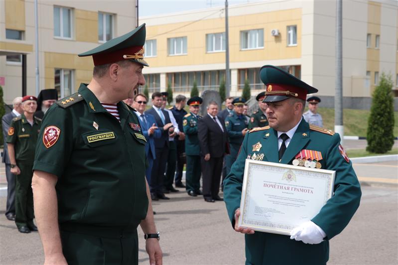 Калужский отдельный центр подготовки личного состава Центрального округа Росгвардии отметил 50 лет со дня образования (фото)