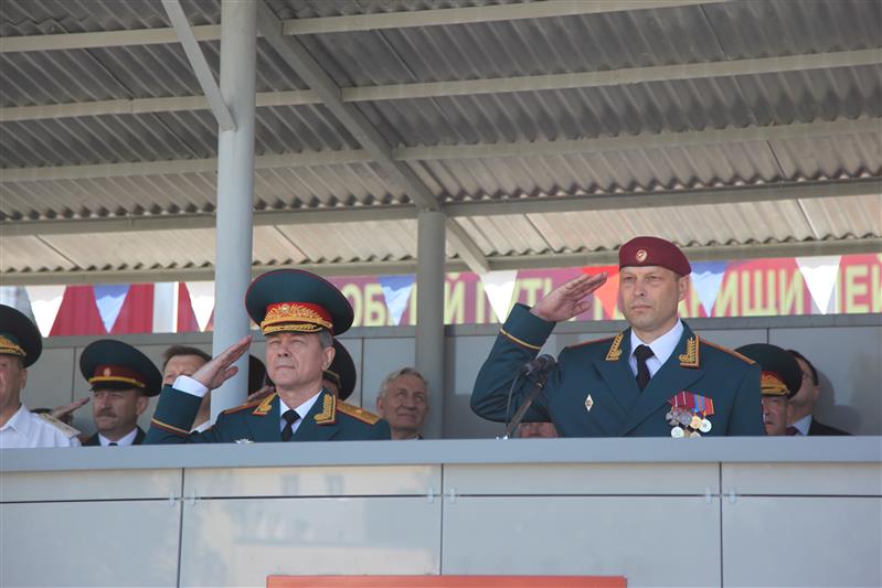 В Новосибирском военном институте Росгвардии состоялся 43-й выпуск офицеров (фото)