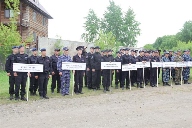 В Тюменской области состоялся межведомственный стрелковый турнир памяти павшего офицера СОБР