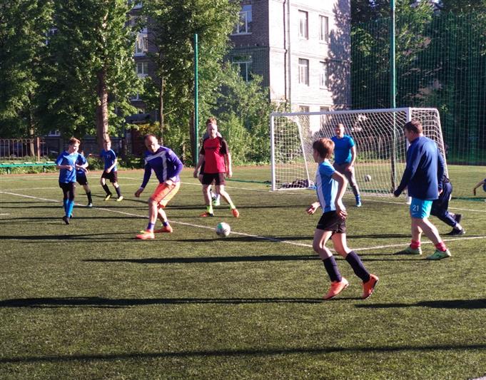 В Санкт-Петербурге и Ленобласти сотрудники вневедомственной охраны провели мероприятия ко Дню защиты детей