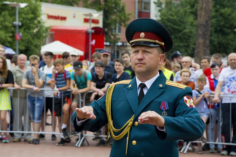В Балашихе прошли торжества, приуроченные к Дню России и 95-летию дивизии имени Дзержинского (фото)