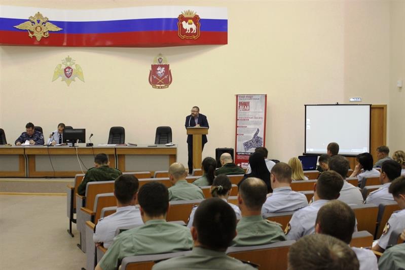 В Управлении Росгвардии по Челябинской области состоялась беседа о культуре здорового образа жизни и профилактике вредных привычек 