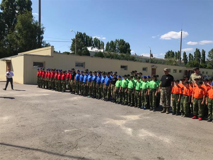 На базе волгоградского СОБР открылась новая смена военно-патриотического лагеря «Антитеррор. Вектор мужества»