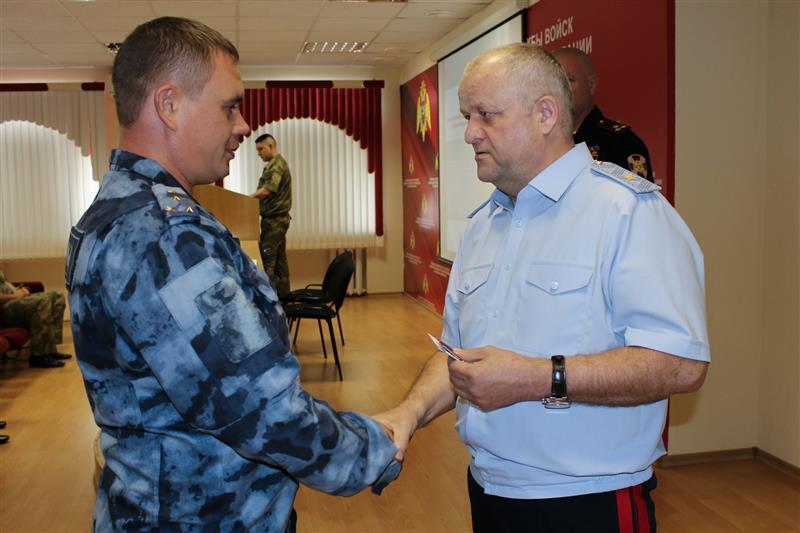 Подведены итоги служебной деятельности подразделений ставропольского  краевого управления Росгвардии за первое полугодие