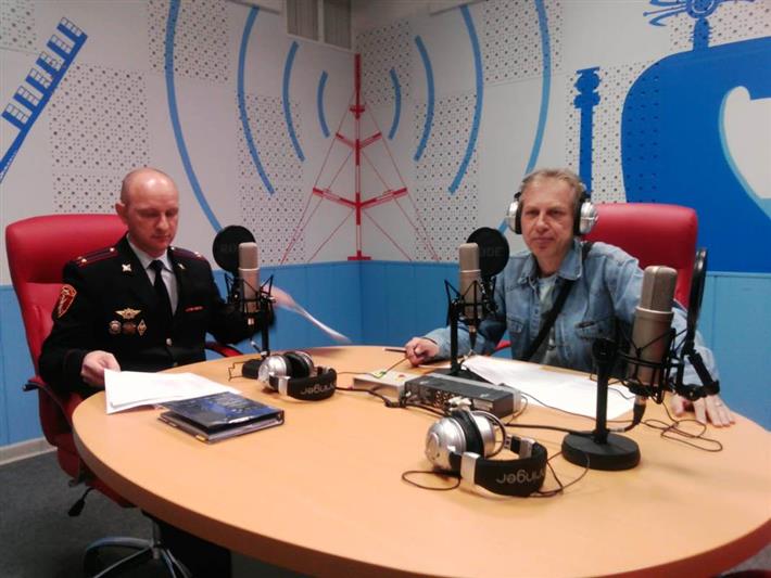 В Архангельске офицер Росгвардии стал гостем на радио «Поморье»