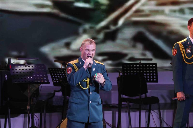 Завершился второй конкурсный день фестиваля ансамблей песни и пляски Росгвардии в Екатеринбурге (фото)