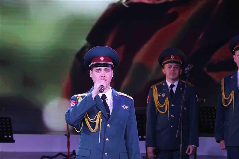 Завершился второй конкурсный день фестиваля ансамблей песни и пляски Росгвардии в Екатеринбурге (фото)