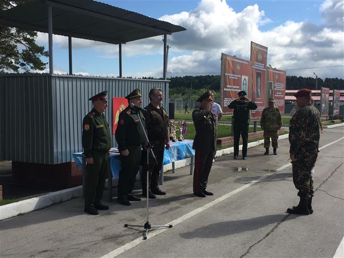 На полигоне новосибирского военного института Росгвардии состоялся областной финал военно-спортивной игры «Победа-2019» (фото)