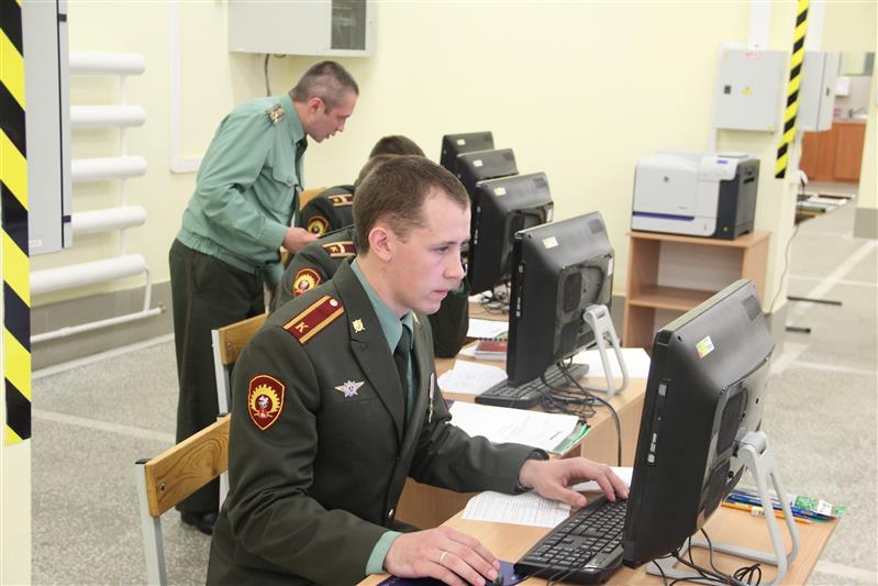 Выпускники Пермского военного института Росгвардии сдали государственный экзамен