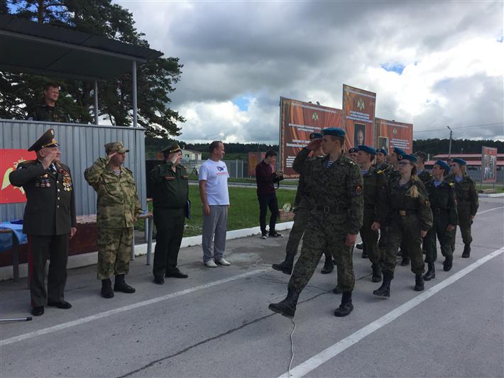 На полигоне новосибирского военного института Росгвардии состоялся областной финал военно-спортивной игры «Победа-2019» (фото)