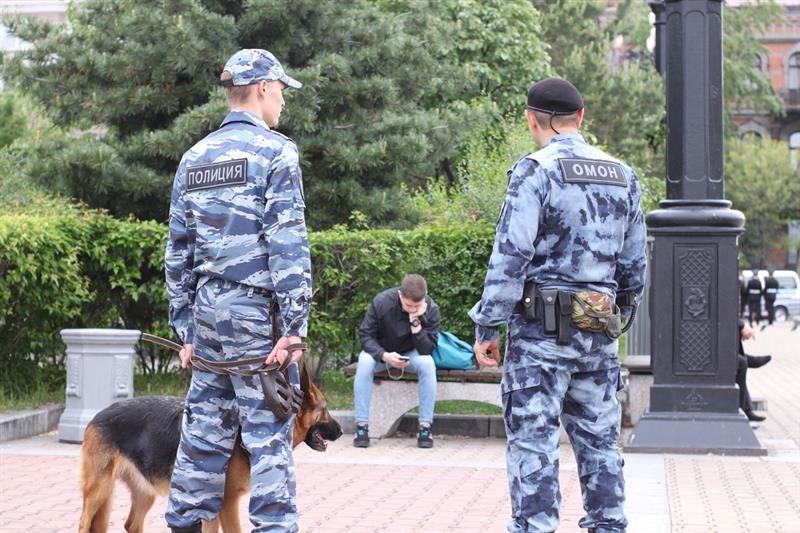 Росгвардейцы обеспечили правопорядок во время празднования дня города в Хабаровске
