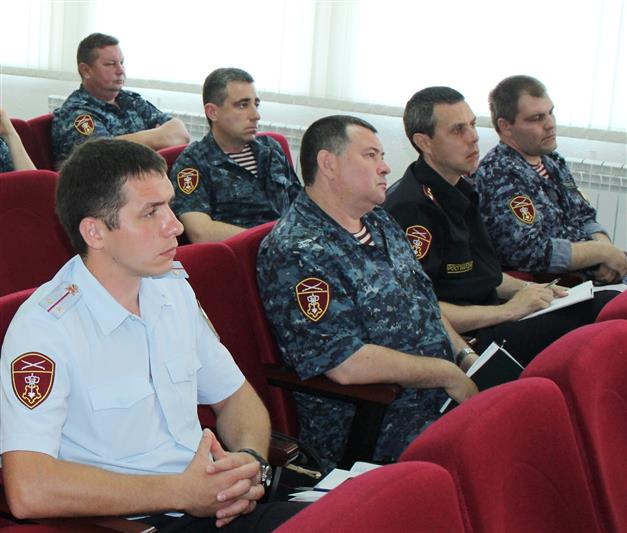 Инструкторско-методическое занятие с руководителями групп морально-психологической подготовки состоялось в донском управлении Росгвардии