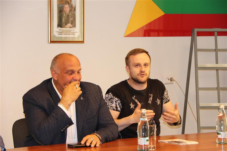 Участники Забайкальского кинофестиваля провели творческую встречу со спецназовцами Росгвардии 