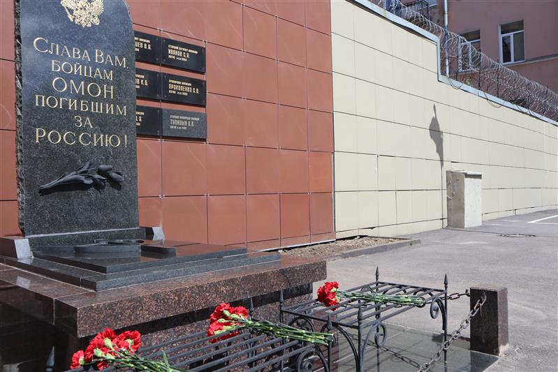 Председатель Заксобрания Санкт-Петербурга поблагодарил росгвардейцев за вклад в обеспечение правопорядка в регионе  