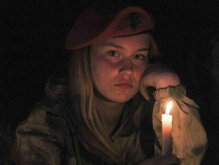 Песнями военных лет встретили День памяти и скорби школьники Кузбасса в компании росгвардейцев