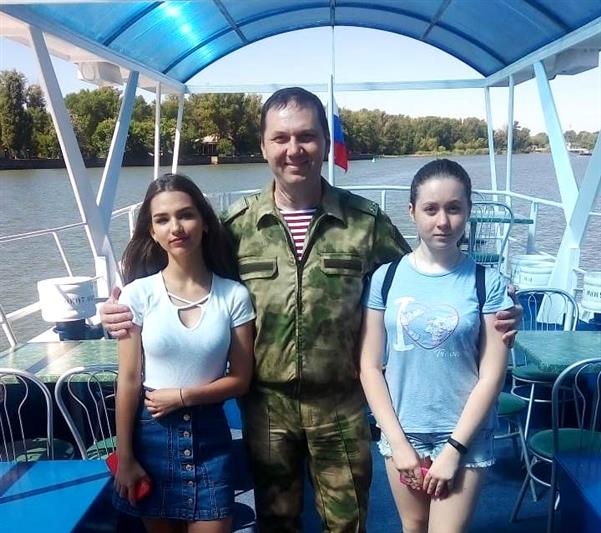 Семьи павших воинов правопорядка из Ростова-на-Дону побывали в благотворительном речном круизе