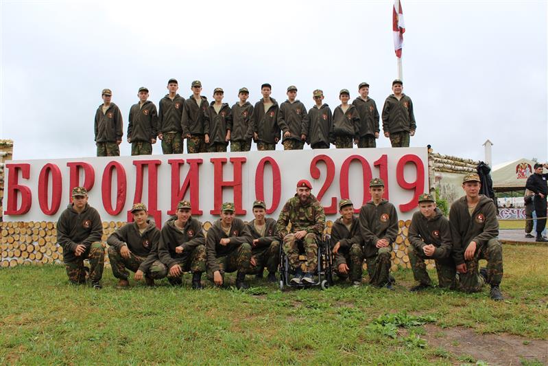 Ветеран белгородского ОМОН Герой России Вячеслав Воробьев провел урок мужества в военно-патриотическом лагере «Ратники Отечества. Бородино – 2019»