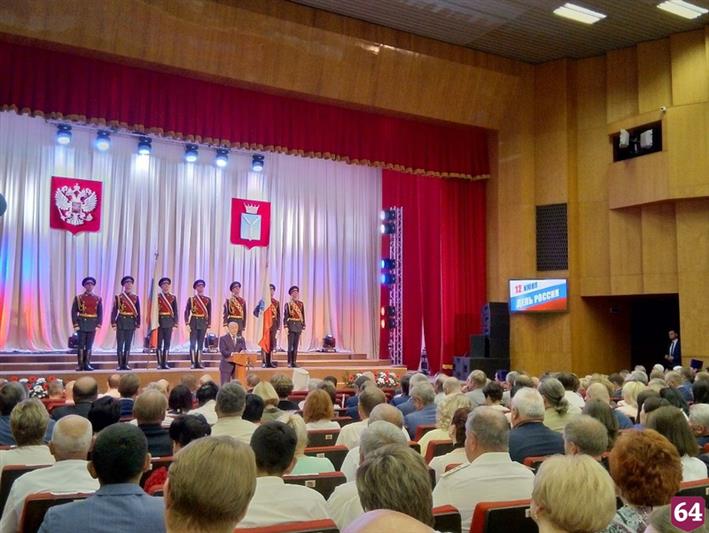 Саратовские росгвардейцы приняли участие в торжествах в День России