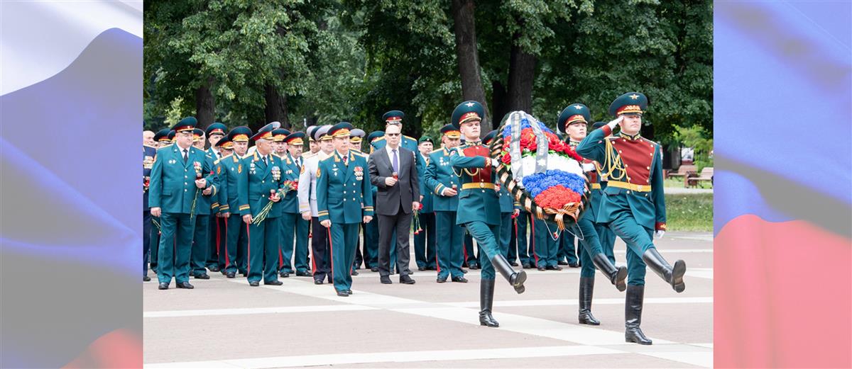 Директор Росгвардии генерал армии Виктор Золотов открыл патриотическую акцию «Свеча памяти» (видео)
