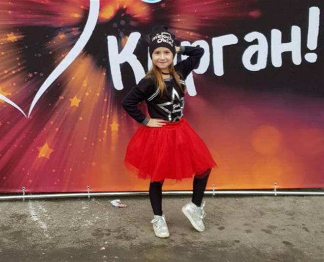 Дочь сотрудника Росгвардии из Зауралья в составе вокальной группы стала победительницей регионального этапа всероссийского творческого конкурса