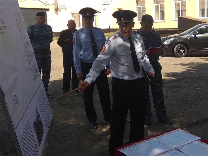 В Сибирском округе проходит учебный сбор начальников подразделений вневедомственной охраны 