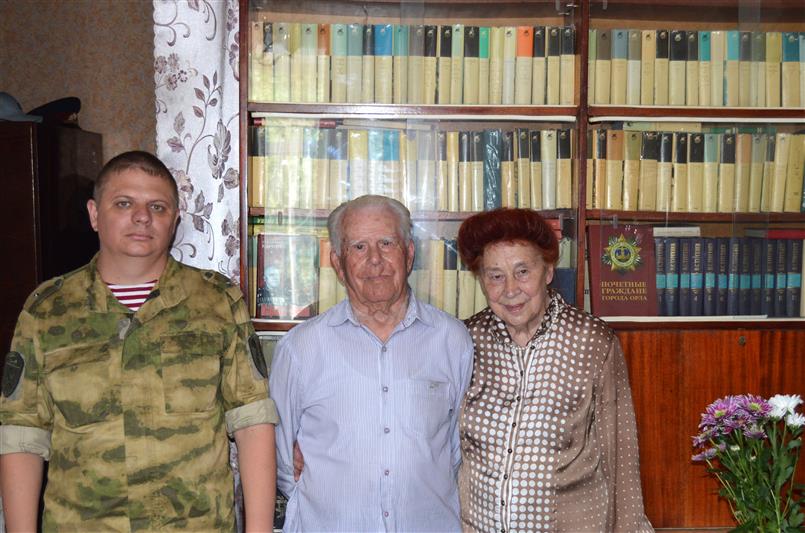Представители Управления Росгвардии  по Орловской области поздравили ветерана Великой Отечественной войны с 98-летием