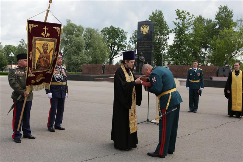 Главному храму Росгвардии передан ковчег с частицами мощей Андрея Первозванного, Георгия Победоносца и Спиридона Тримифунтского