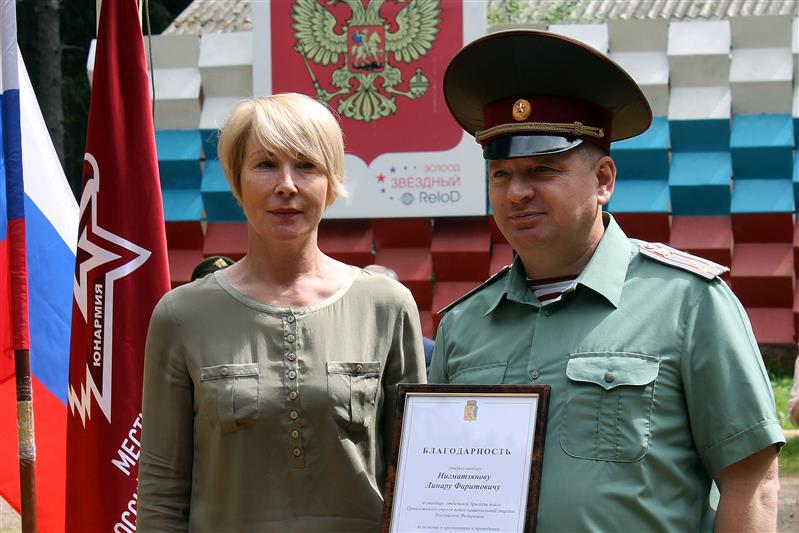 Росгвардейцы провели уроки мужества для участников лагерной смены «Юнармейское лето»